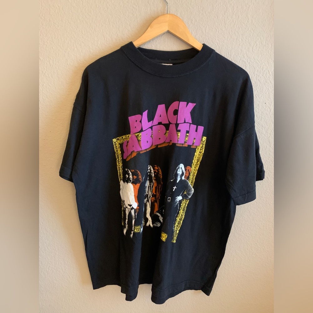 Men’s Vintage Black Sabbath World Tour T-Shirt Short Sleeve Black L (XL)